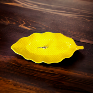 Leaf Delight Serving Stand Yellow